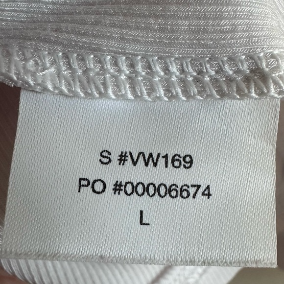 Vuori Women’s Pose Fitted Tee Short Sleeve Top Sz L White VW169 Athleisure - Picture 6 of 10